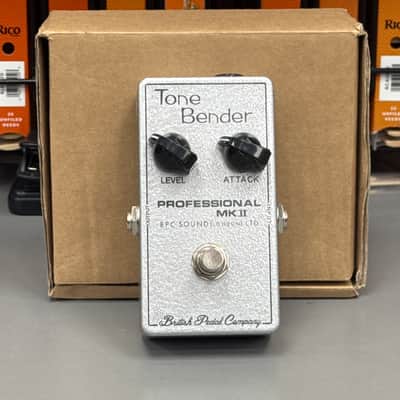 British Pedal Co. Tone Bender MKⅡ OC81D British Pedal Company Vintage Series MKII Tone Bender OC81D Fuzz