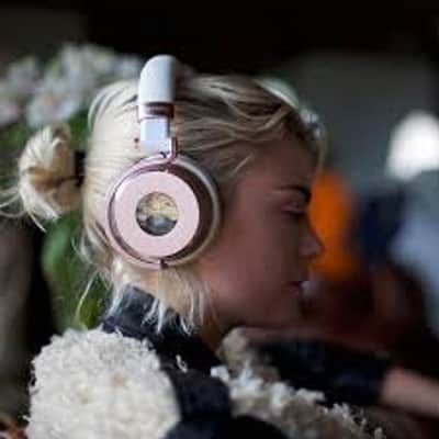 Meters Music OV-1B White (Rose Gold) image 5