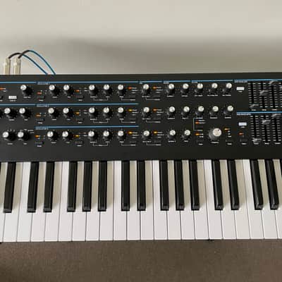 Novation Summit 61-Key 16-Voice Synthesizer 2019 - Present - Black image 3