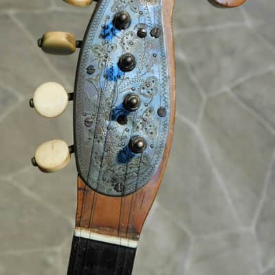 RARITÄT alte Brac Balkan Zupfinstrument BISERNICA Tamburica Tambura antik string J. Stjepusin SISAK image 3