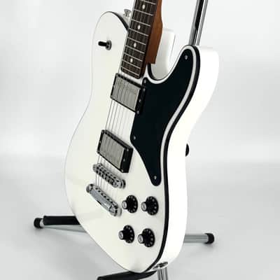 2020 Fender Troublemaker Telecaster Deluxe - Arctic White image 10