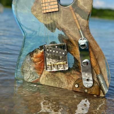 The Fish Guitar image 3