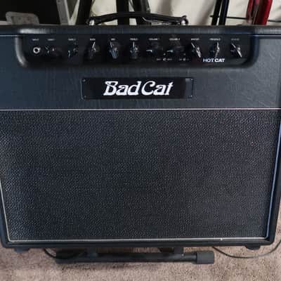 Bad Cat Hot Cat Handwired Series 2-Channel 45-Watt 1x12" Guitar Combo 2022 - Present - Black image 2