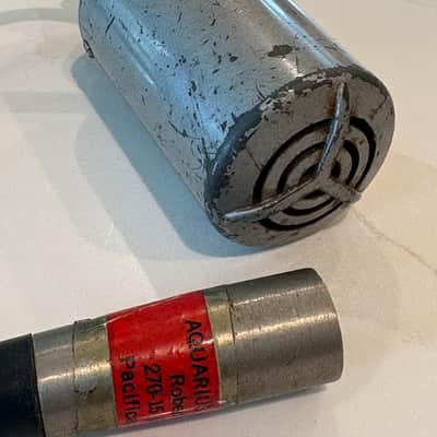 Vintage 1960's Altec Lansing 660 Dynamic Microphone (Salt Shaker) image 3
