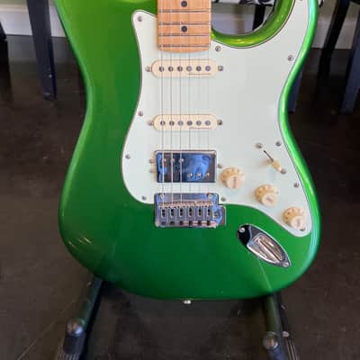 Fender Player Plus Stratocaster HSS with Maple Fretboard 2021 - Present - Cosmic Jade image 2