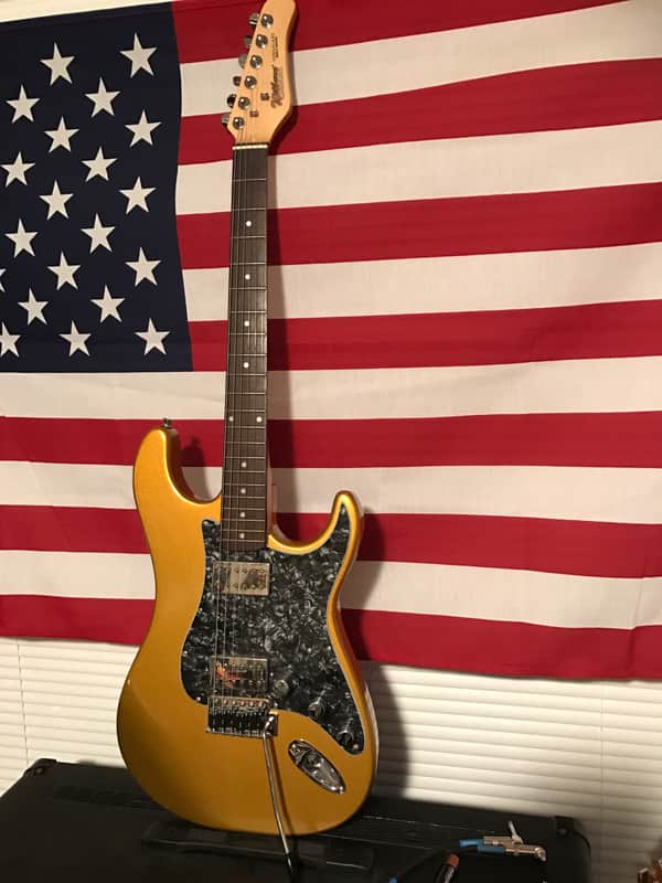 Wilburn Custom Shop Stratocaster  Stratocaster 2005 Gold image 1