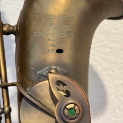 LA Sax Big Lip Professional Antique Lacquer Alto Saxophone image 11