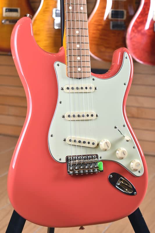 Fender Mexico '60s Stratocaster Lacquer Fiesta Red | Reverb
