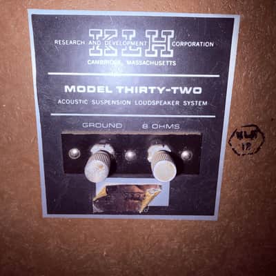 KLH Model 32 speakers in great condition - 1970's image 7