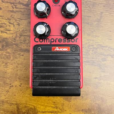 Roland-Amdek Compressor, Modded - Made in Japan 1982 - Red image 2