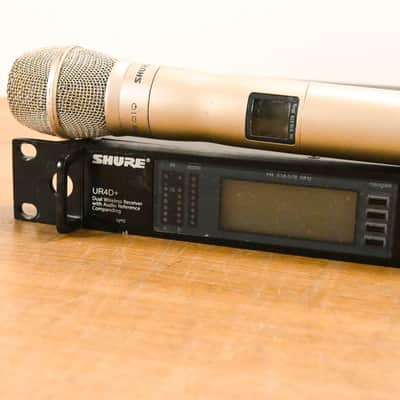 Shure UR4D+ Dual Wireless Receiver with UR2/KSM9 Mic Pair - H4 Band CG010YW image 4