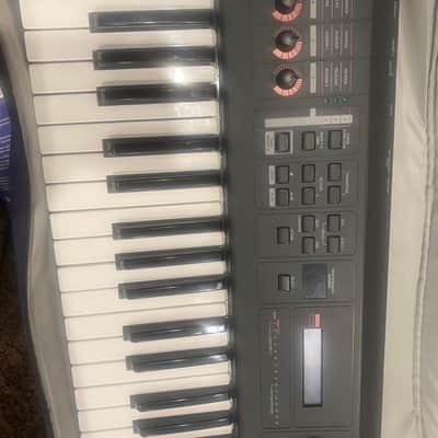 Yamaha MX61 61-Key Digital Synthesizer 2010s - Black image 3