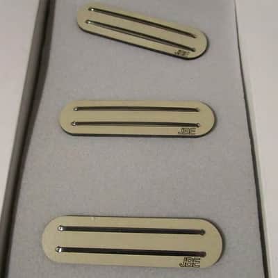 Joe Barden Engineering JBE S-Deluxe pickup set for Strat ivory image 5