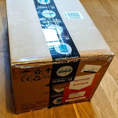 Universal Audio SOLO/610 Tube Mic Preamp & DI 2023 – Excellent, Original Box image 9
