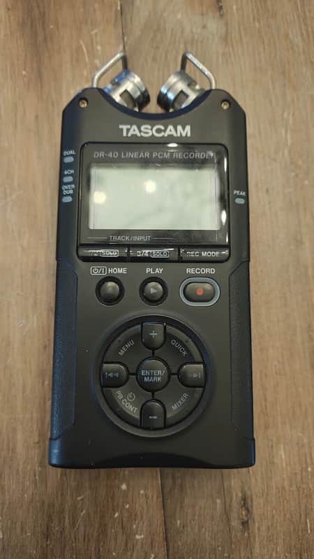 TASCAM DR-40 Field Recorder