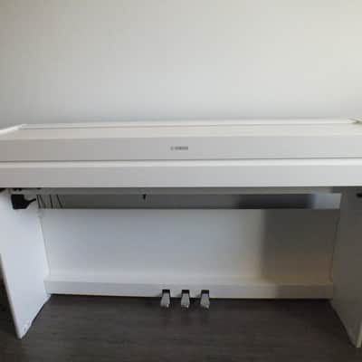Piano Yamaha Arius YDP S55 blanc image 1