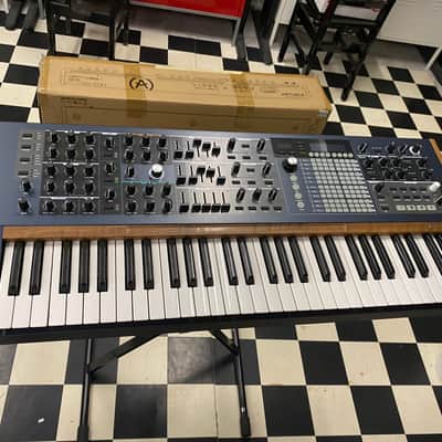 Arturia Polybrute 2022 - Brown