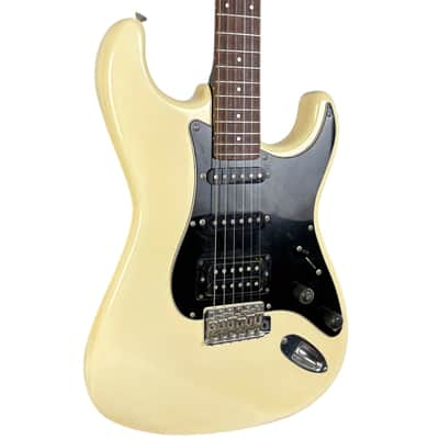 Squier Japan Stratocaster 1983-1984 - Vintage White image 2