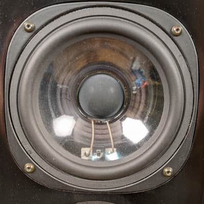Vienna Acoustics Maestro Center Speaker in Piano Black #2 of 2 In Stock image 7