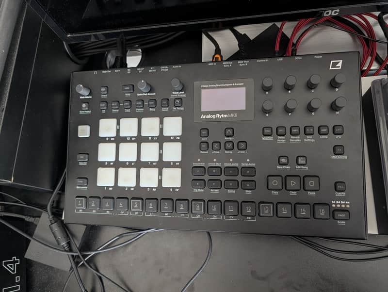 Elektron Analog Rytm MkII - Black + decksaver image 1