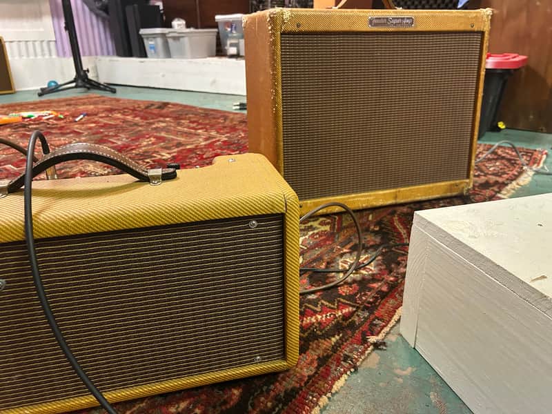 Fender Deluxe Amp 1959 - Tweed Era Oxblood Grill Cloth image 1