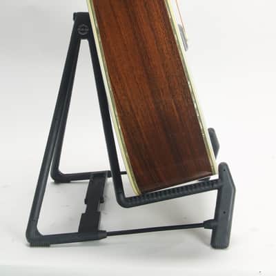 Martin D-45 w. Calton case (1977) image 15