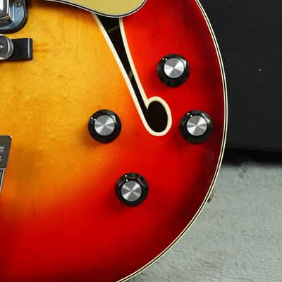 1966 Fender Coronado II, Sunburst image 9