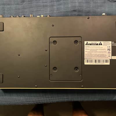 Akai MPC Live Standalone - Gold Edition + 1TB SSD and Magma Case image 4