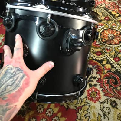 DW Collector's Series   drum set  double bass 24 matte black image 22