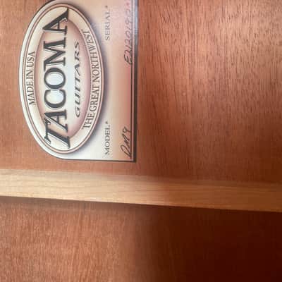 Tacoma DM9 USA 2002 All SOLID TONE WOODS! Spruce Top, Mahogany Back and Sides, Rosewood Fretboard. Includes sturdy gig bag. image 8