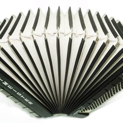 Weltmeister Grandina Button Accordion 120 Bass, made in Germany, 5 Row Bayan B Griff, Straps and Case, 2738 image 6