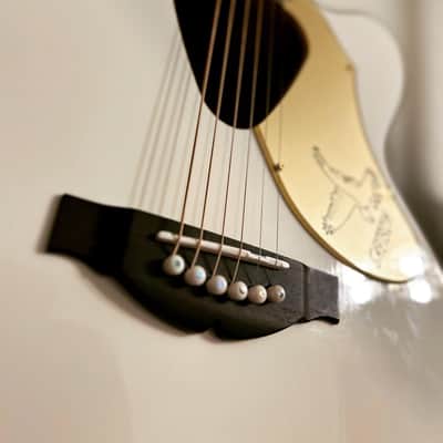 Gretsch G5022CWFE Rancher White Falcon Acoustic - White image 3