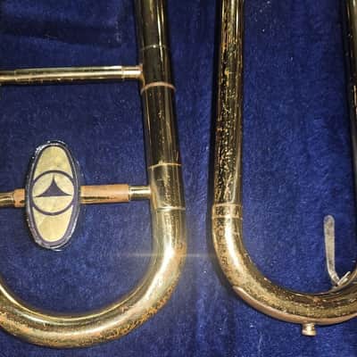 Holton TR602R Brass Trombone, Japan, case & mouthpiece, Very Good Condition image 8