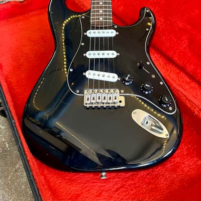 JV Squier Fender Stratocaster ST-72 45 1983 - Blackie original vintage MIJ Japan fujigen image 3