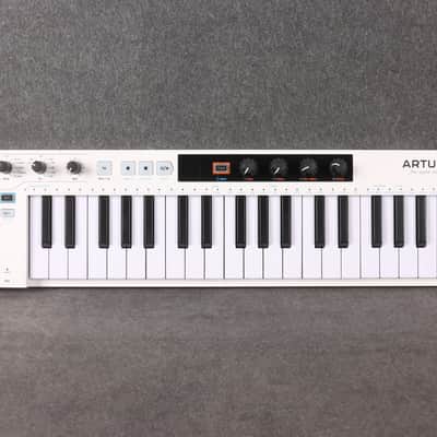 Arturia KeyStep 37 Controller & Sequencer - 2nd Hand (165806) image 2