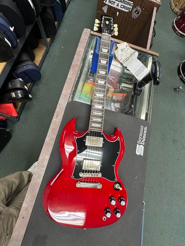 Epiphone SG Standard with Laurel Fretboard