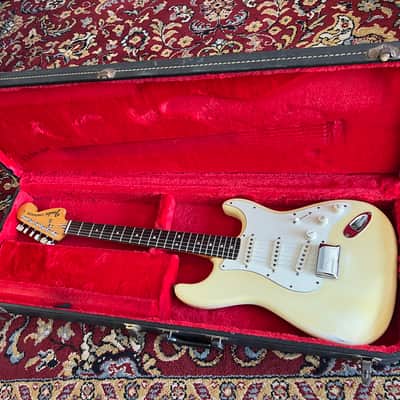1973 Fender Stratocaster Hardtail with 3-Bolt Neck, Rosewood Fretboard 1971 - 1977 - Olympic White image 3