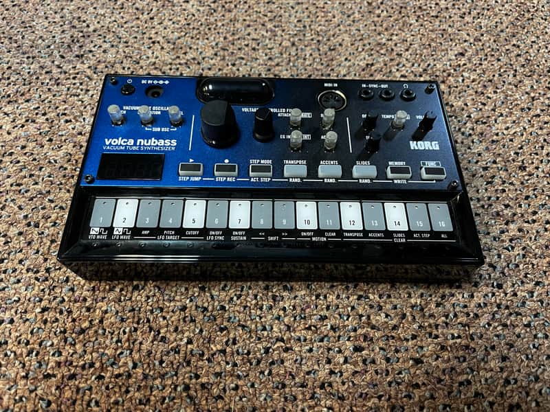 Korg Volca Nubass Vacuum Tube Synthesizer image 1