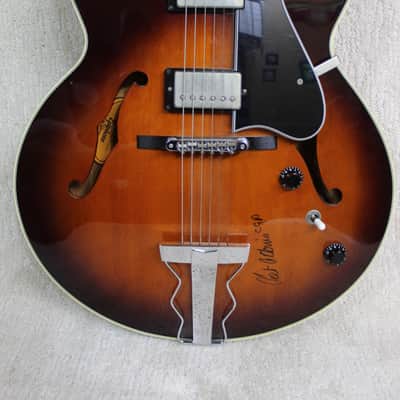 Epiphone   Chet Atkins Country Gentleman Signed by Chet Atkins !  Mid 1990's MIJ Sunburst w HSC image 4