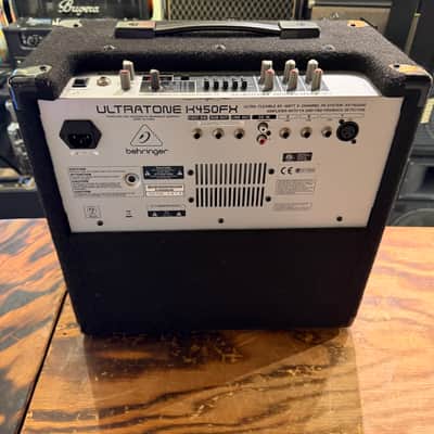 Behringer Ultratone K450FX 45-Watt Keyboard Amp image 5