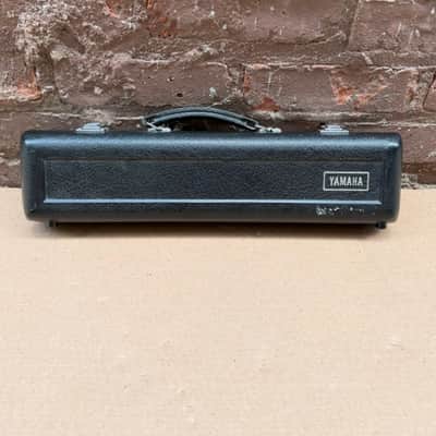 Yamaha YFL - 361 Closed Hole Intermediate Flute image 2