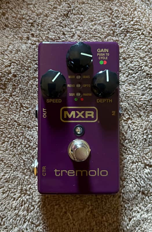 MXR M305 Tremolo
