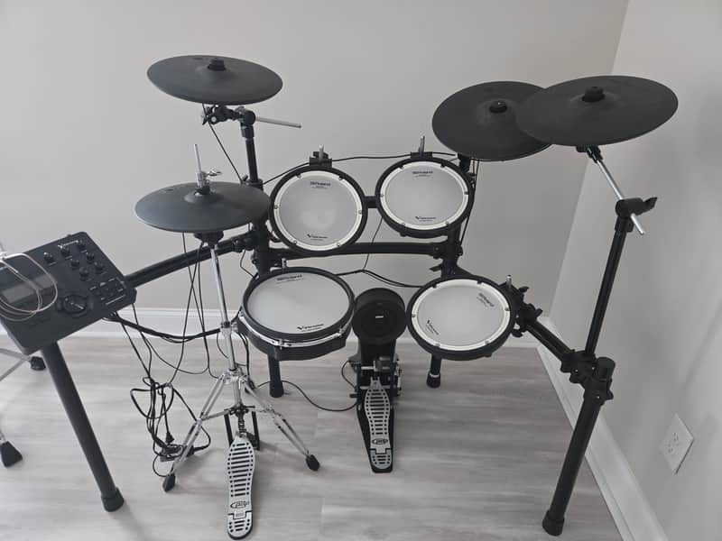 Roland TD-17 with TD -27 module Electronic Drum Kit image 1