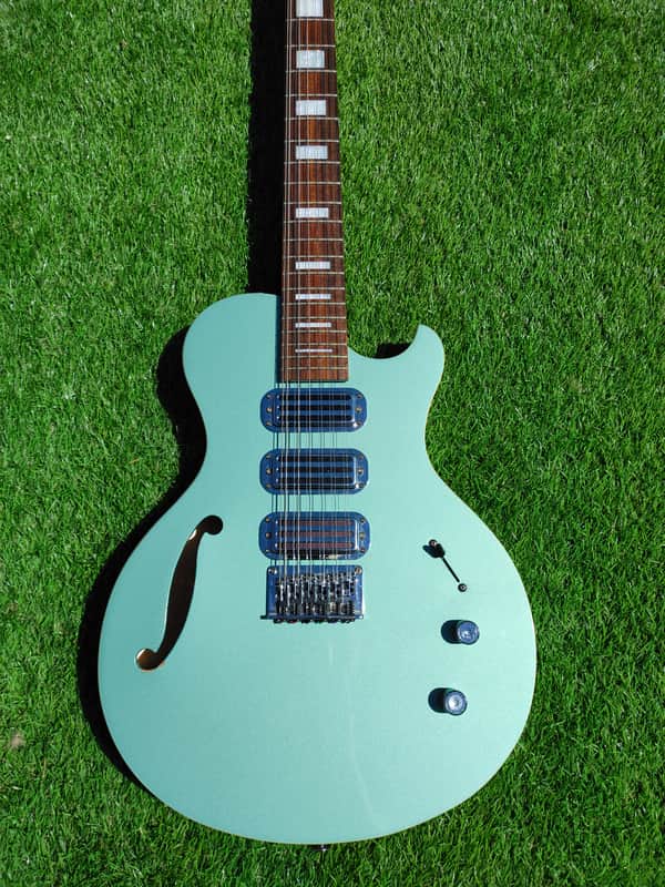 Brownsville Choirboy 12 Mint Green image 1