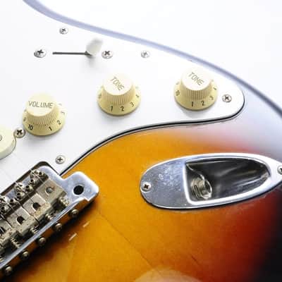 FENDER JAPAN ST62 Q Serial Stratocaster Electric Guitar RefNo 353 image 3