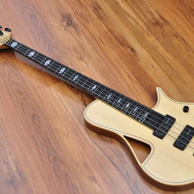 Meridian Mojo II 4 Fretted - Val Di Fiamme Red Spruce image 4