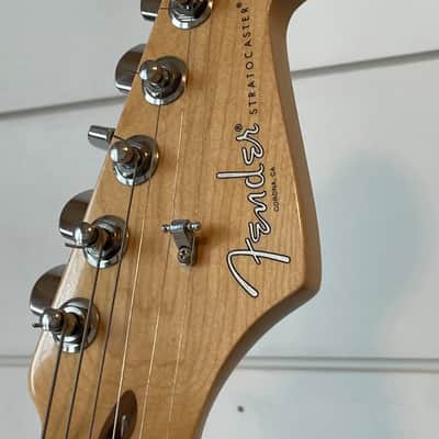 Fender Stratocaster 2015-2017 - Olive image 11
