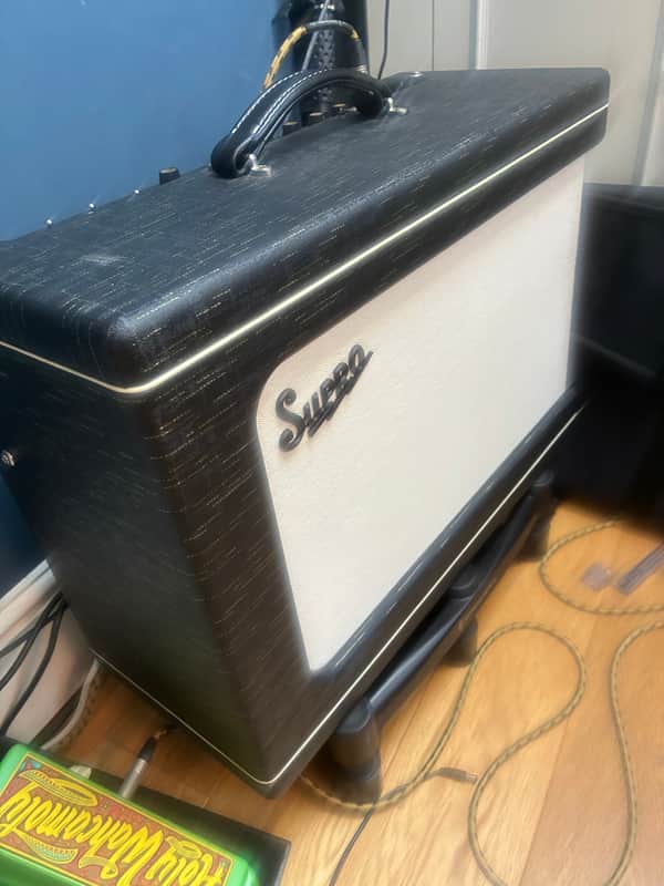 Supro 1630RC Ambassador Custom 50-Watt 2x10" Guitar Combo 2023 - Present - Black Scandia image 1