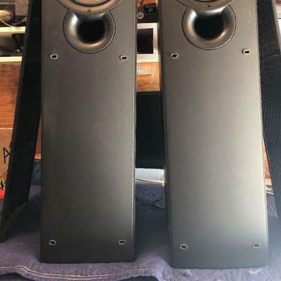 KEF Q35 Floor Tower Speakers image 3