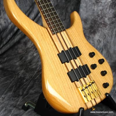 Peavey Cirrus 4 Red Oak Bass image 10